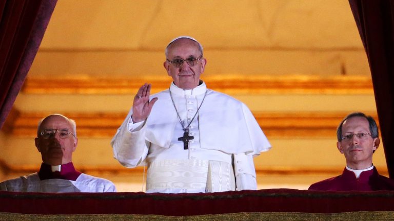 Aún estoy aquí. ¡Larga vida al obispo de Roma!