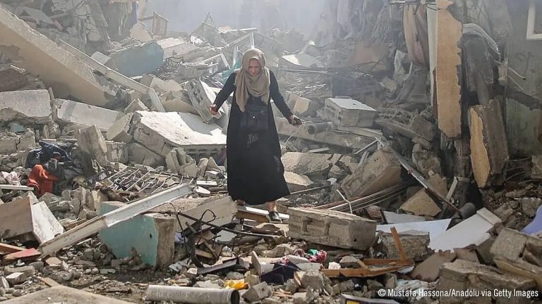 Denuncia del inhumano genocidio que Israel está cometiendo contra el pueblo palestino