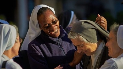 Una monja católica desafía a la Iglesia en África a abordar el abuso sexual de las religiosas