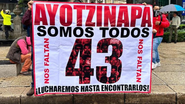 Ayotzinapa, espejo de una guerra sin fin: el nombre de nuestra esperanza