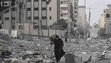 Gaza bajo bombas e inundaciones: “Esta paz es lo mismo que la guerra”