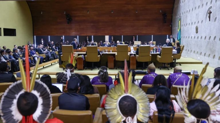 Los derechos indígenas están siendo utilizados como moneda de cambio en disputa entre Congreso y Corte Suprema