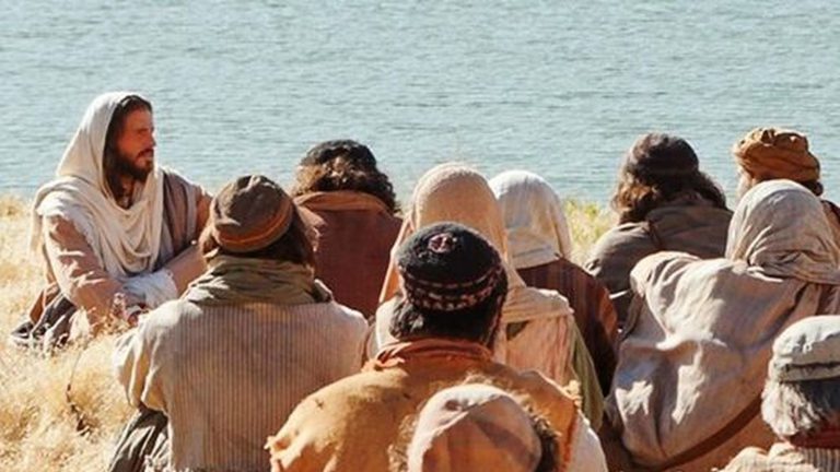 Comentarios bíblicos: Vivir a plenitud el programa del reino