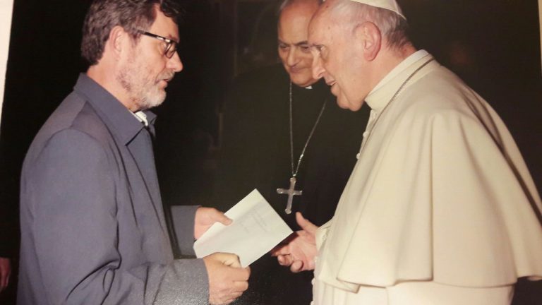 Carta de apoyo de los teólogos de la liberación al papa Francisco