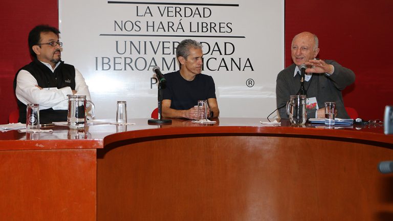 Ibero Puebla celebró encuentro de teólogos de la liberación