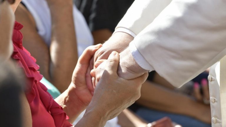 Necesitamos construir una gramática del cuidado