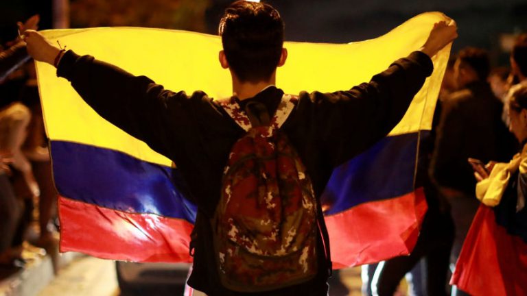Desafíos de Colombia, para derrotar el neoliberalismo