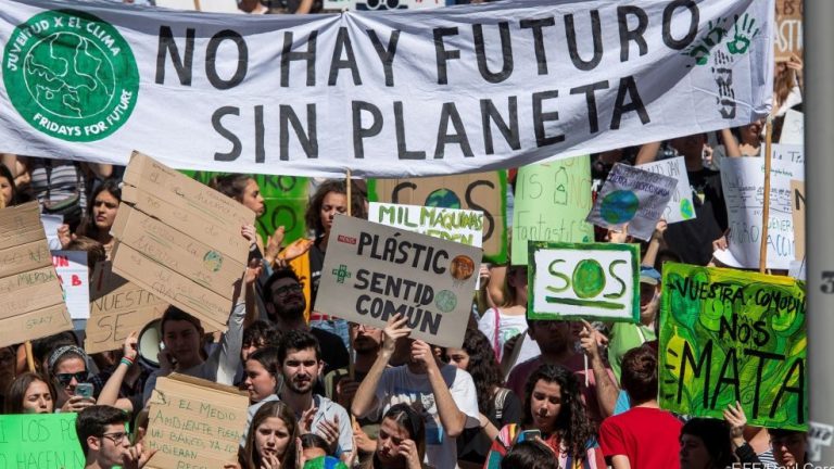Movimientos populares socio-ambientales: lugar teológico, otros lugares y perspectivas