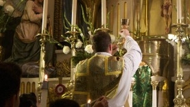 El Papa acaba con la misa ‘ad orientem’