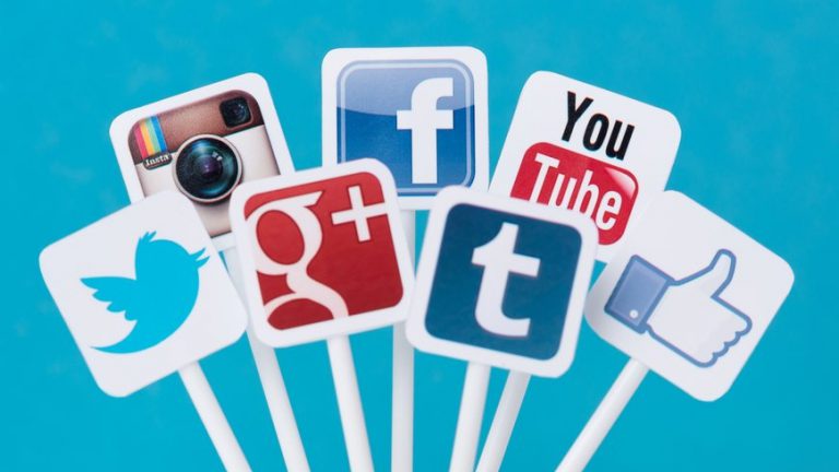 Progresistas de redes sociales