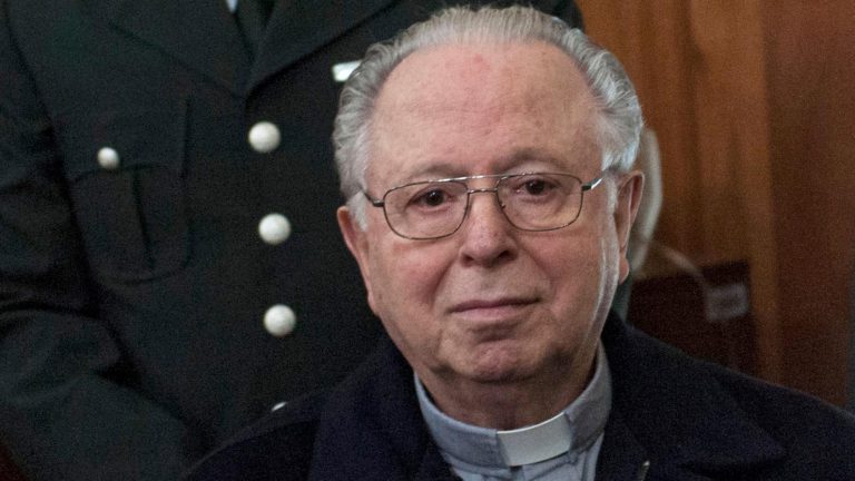 Ante la muerte de Fernando Karadima, el arzobispado de Santiago reafirma su compromiso por ambientes seguros en la Iglesia