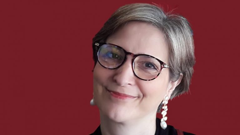 Cristina Inogés-Sanz, teóloga laica: “La sinodalidad es un proceso pascual, donde tenemos que aprender a morir para resucitar”