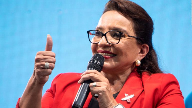 Xiomara Castro, anunció 30 propuestas para los primeros 100 días de su plan de gobierno