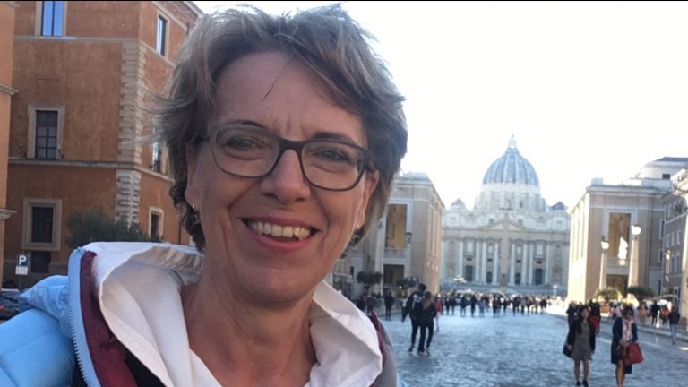 Helena Jeppesen: “Me alegra que la igualdad de las mujeres sea una preocupación para Roma”