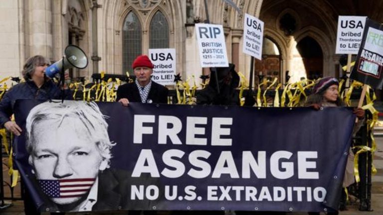 Julian Assange no debe ser extraditado, ¡Julian Assange debe ser liberado!