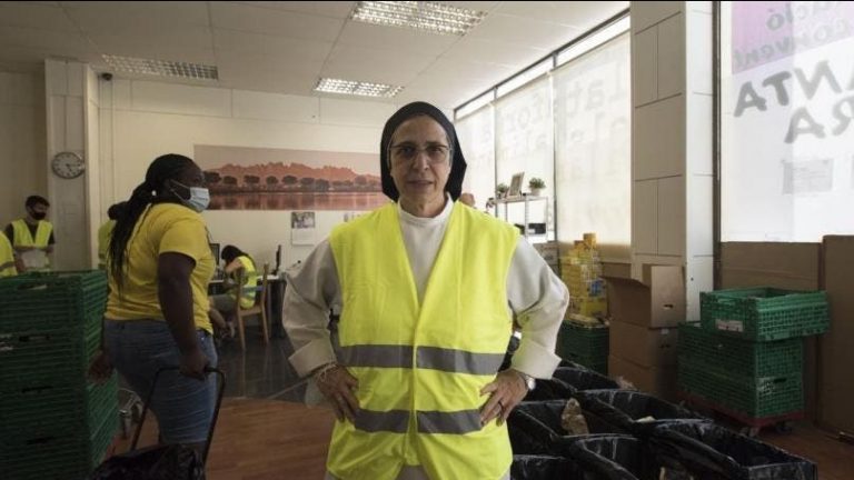 La cruzada de una monja tucumana para rescatar a familias ucranianas