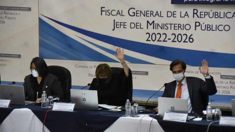 “Por la independencia y la profesionalización del Ministerio Público”