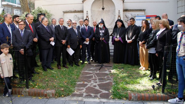 Misa y acto cívico por el primer genocidio del Siglo XX