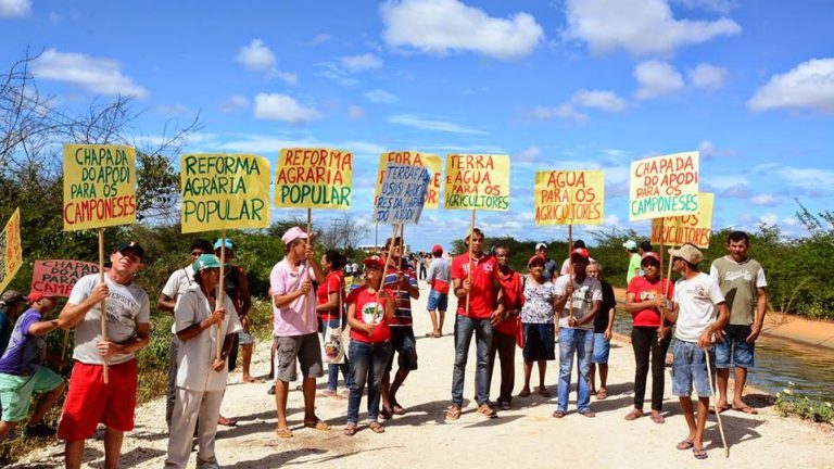 Chapada do Apodi: SOS Abelhas e Apicultores