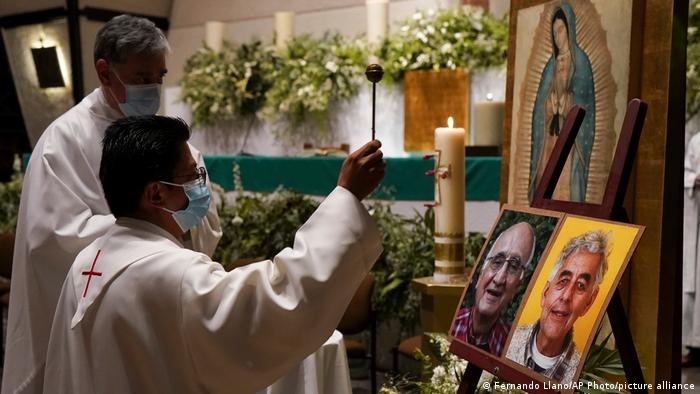 Las CEBs ante el asesinato de los jesuitas en México