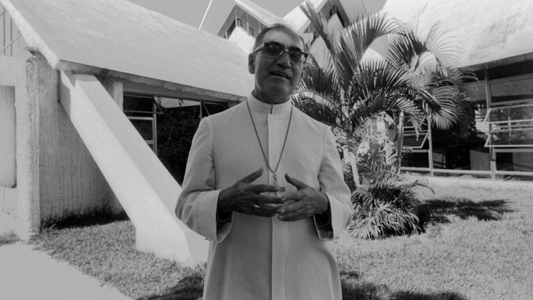 Comentarios bíblicos: ¿Qué dice Mons. Romero del Evangelio del Domingo 16 del Tiempo Ordinario “C”?