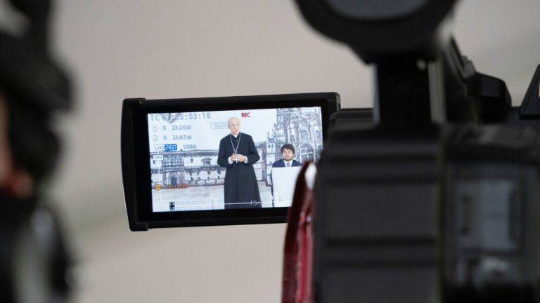 El Opus Dei tendrá que rendir cuentas al Papa cada año y su prelado no será obispo