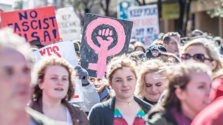 “O ecofeminismo questiona os sistemas de pensamento que colocam o homem acima de tudo”. Entrevista com Sidonie Sigrist