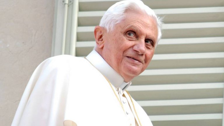Biografia e cronologia do papa emérito Bento XVI