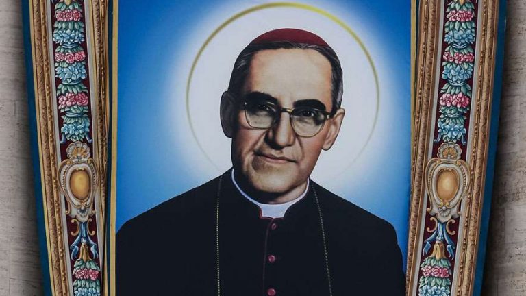 Comentarios bíblicos: ¿Qué dice Mons. Romero del Segundo Domingo de Pascua ‘A’?