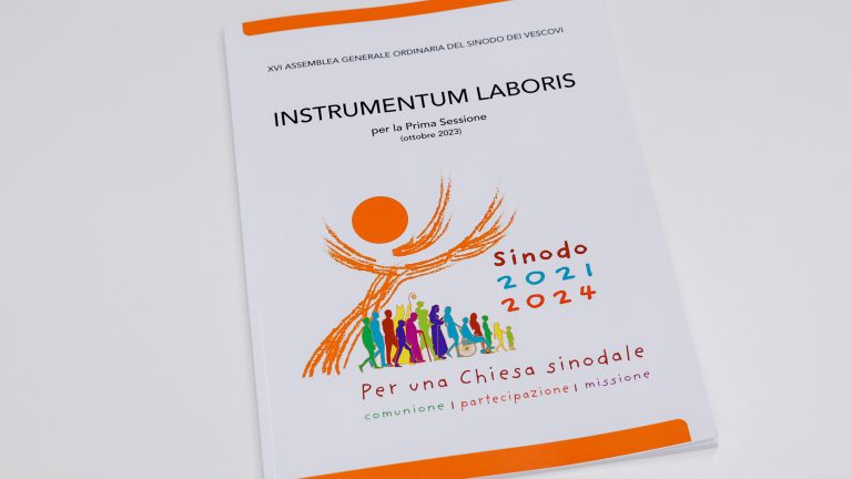Para uma nova memória eclesial (considerações acerca da sinodalidade)