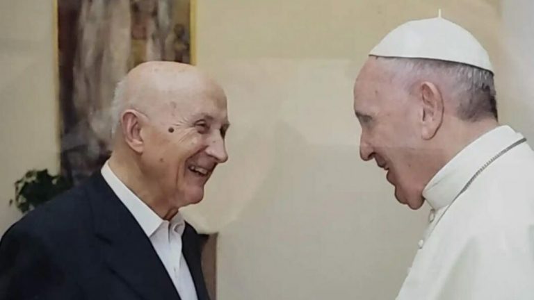 Adiós al teólogo José María del Castillo: ni se frenó ni lograron frenarle