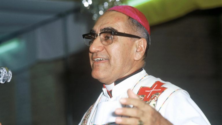 Comentarios bíblicos: ¿Qué dice Mons. Romero en el 2.º Domingo de Adviento ‘B’?