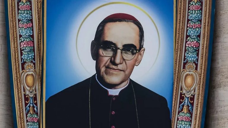 Comentarios bíblicos: ¿Qué dice Mons. Romero en el 3.º Domingo de Adviento ‘B’?