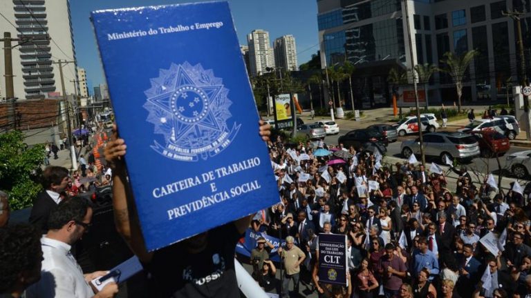 Trabalho como direito: por vida digna e justiça social