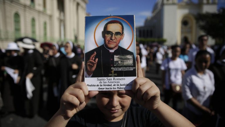 ¿Qué dice Mons. Romero sobre el Domingo de la Pentecostés?