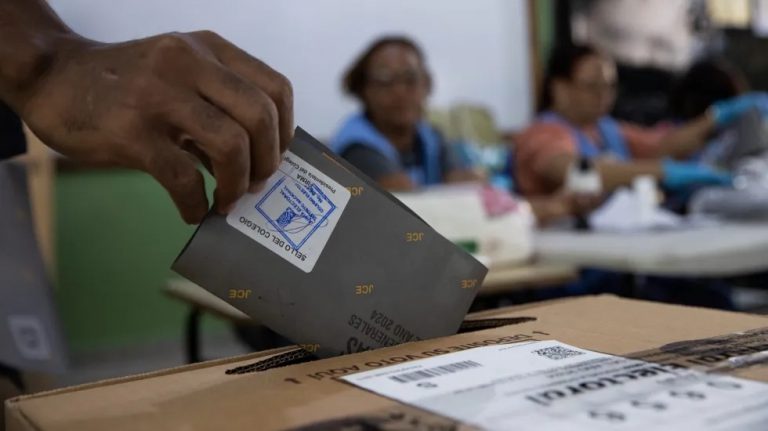 Desafíos emergentes para la sociedad dominicana
