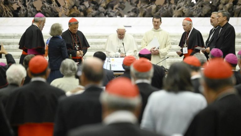 Dos estilos de ser Iglesia