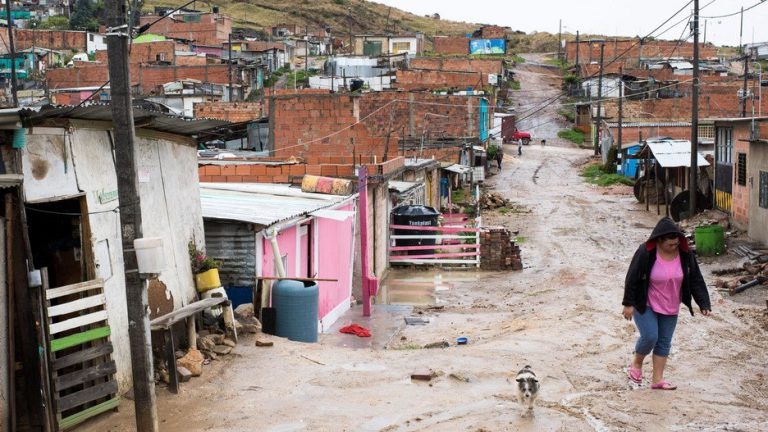 Desigualdad en América Latina y el Caribe: avances, retrocesos, experiencias positivas y reflexión ética cristiana