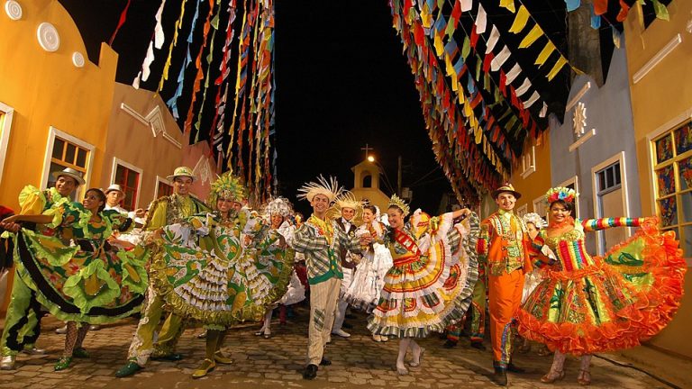 Bailar la vida, la fe y la lucha
