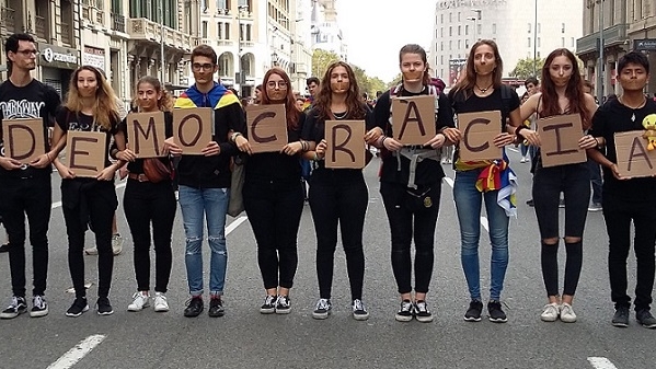 El desafío actual: contra el Estado pos-democrático  rescatar la democracia