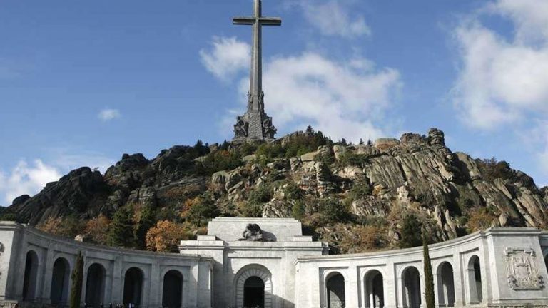 El santo sepulcro del dictador