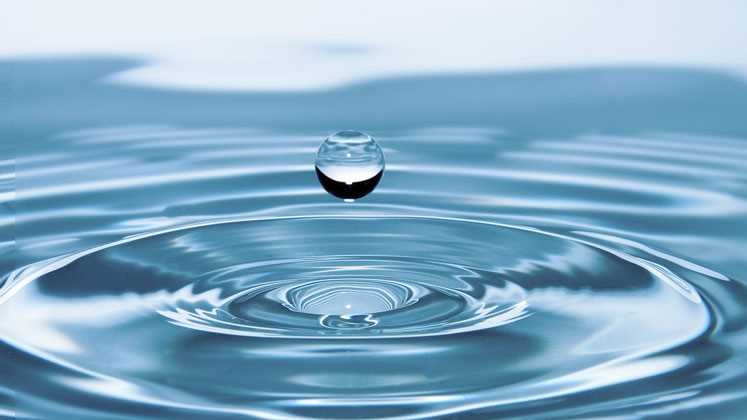 El agua nuestra de cada día danos hoy