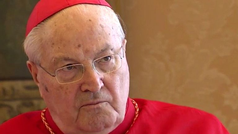 El cardenal Sodano, hombre de Pinochet