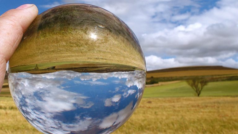 Una lectura de ciego de la encíclica ecológica Laudato Si’