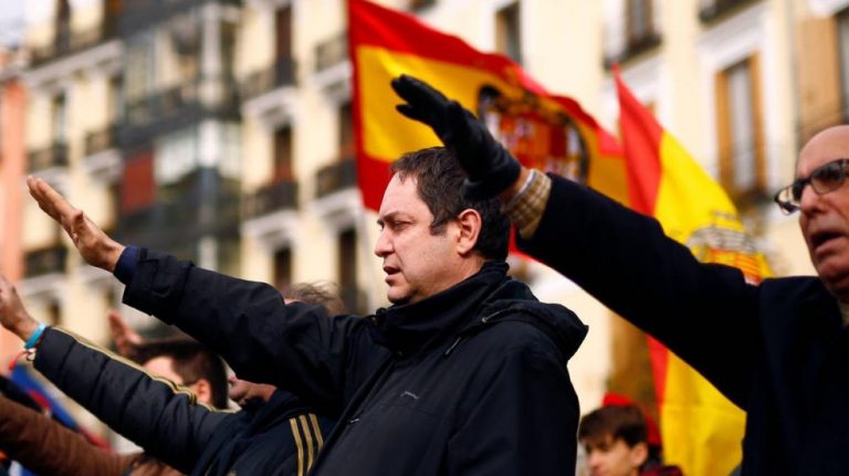 Juan José Tamayo: “La alianza entre la ultraderecha y el fundamentalismo religioso se consolida en España”