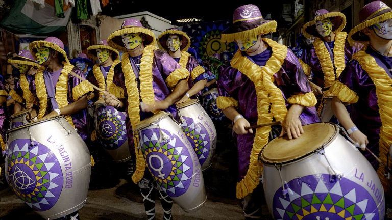 Las fiestas que nos humanizan
