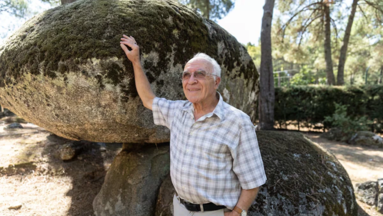 Juan José Tamayo, teólogo: “Jesús de Nazaret fue una persona vulnerable, frágil, para nada un héroe, más bien un fracasado”